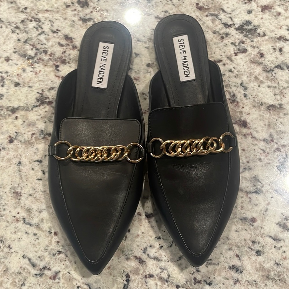 Steve Madden black mules